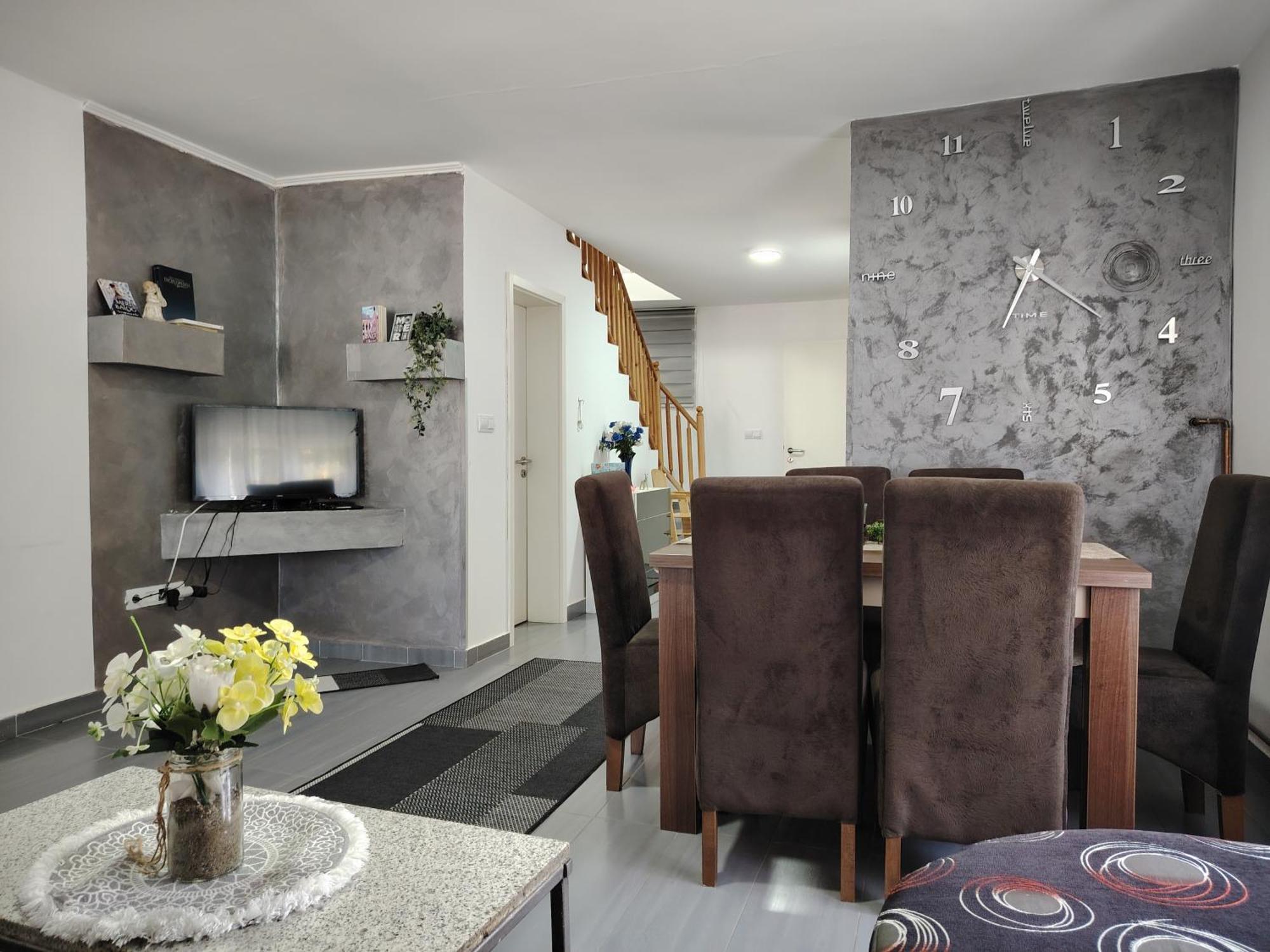 Apartman Raj วรินรัชกา บานยา ภายนอก รูปภาพ